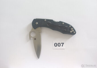 SPYDERCO DELICA EMERSON - 3