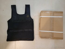 Zátěžové vesty THORNFIT 10kg, masážní válce, gym bally,helma - 3