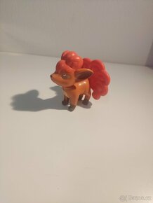 Pokémon Vulpix postavička - 3