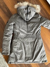 PÉŘOVÝ KABÁT ČI PARKA BLAUER - vel. S - 3