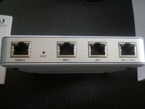 router Ubiquiti UniFi Security Gateway,3x Gbit LAN,model:USG - 3