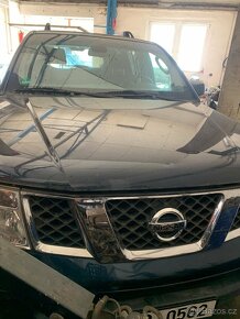 Nissan Pathfinder 2,5 dci,r.v.2008,naj.230 tis. Km,(zadreny - 3