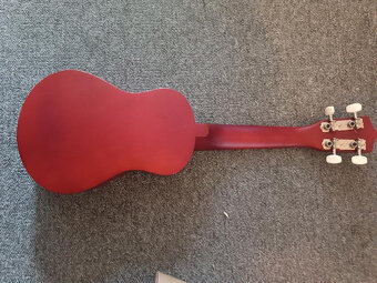 Ukulele soprán - nové-nehrané- 52x16cm-400Kč - 3