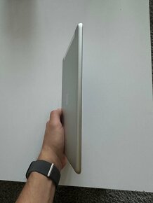 Apple iPad 6. generace, 32GB, Cellular - 3