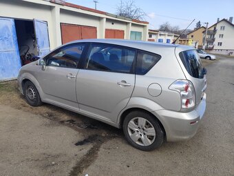 Toyota Corolla verso - 3