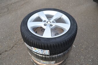 Š.Rapid/ Fabia 3 - NOVÝ zimní Alu komplet– 215/45R16 - 3