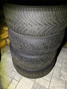 4x pneu Kleber Krisalp HP3 235/50 R19 99 V  SUV - 3