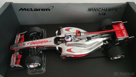 F1 McLaren MP4/25 Button Minichamps 1:18 - 3