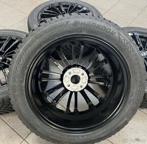 HYUNDAI BAYON 6,5Jx17 4x100 ET49 pneu 205/55/17 - 3