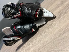 Bauer vapor X700 velikost EUR 44,5 - 3