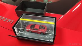 prodám model Ferrari F8 Tributo - 3