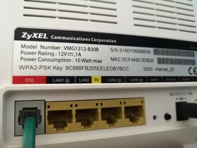 Modem ZyXEL - 3