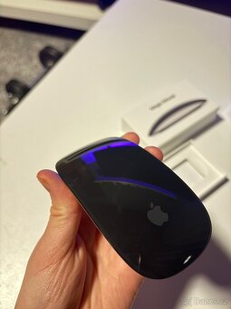 Myš Apple Magic Mouse černá - 3