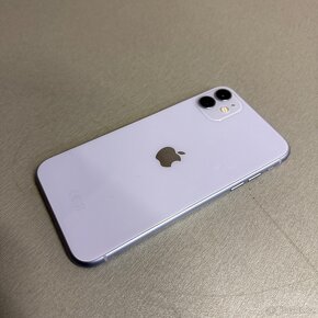 iPhone 11 128GB fialový, pěkný stav, 12 měsíců záruka - 3