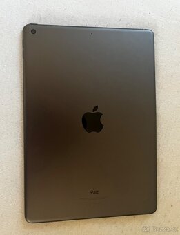 iPad 9.gen 2021 stále v záruce - 3