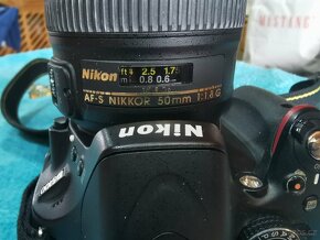 Nikon D5100, 2 objektivy, blesk  příslušenství - 3