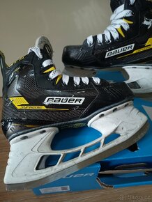 Brusle Bauer Supreme M4 junior, vel.2 - 3