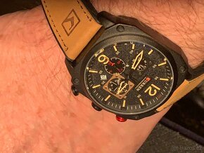 CHronograph ,....45x45mm - 3