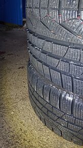 Zimní Pirelli 255/40 R18 4x - 3