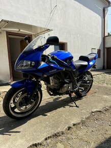 Suzuki SV 650s - 3