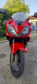 Honda CBR 600F - 3