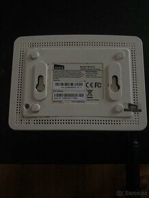 Router Netis WF2411 a switch Mercusys MS105 - 3