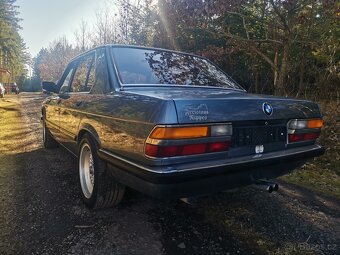 Bmw e28 528i/A - 3