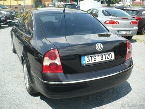 Volkswagen Passat 2.5 TDI V6 - 3