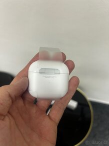 AirPods gen 4 - 3