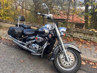 Suzuki Intruder C800 - 3