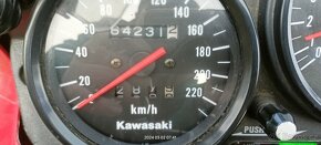 Kawasaki GPZ 500 S - 3