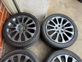 Alu 16" 5x100 škoda  Comet Antracit letní 50%, Fab 2, Room - 3