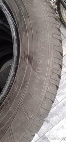 4ks Dunlop 225/60 R17 - 3