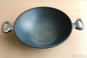 Poklice 32 cm + pánev wok BAF Gigant - 3