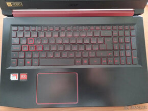 Herní notebook Acer Nitro 5 - AMD FX 3GHz/12GB/RX550(4GB) - 3