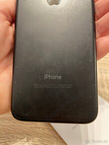 Apple iPhone 7 Black - 32 GB - 3