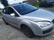 Ford Focus II 1,6 16V 74kW, r. v. 2006 - náhradní díly - 3