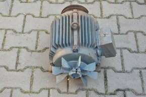 Motor 5,5 kW MEZ Mohelnice - 3