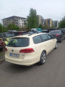 Volkswagen passat b7 1.6 77Kw - 3