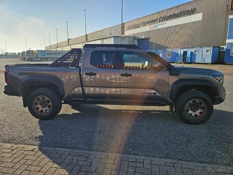 TACOMA Trailhunter 2,4L 326 PS Benzin/Hybrid NEW model 2025 - 3