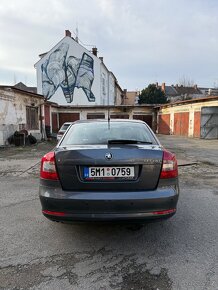 Škoda octavia 1.2 TSI hatchback - hezký stav - 3