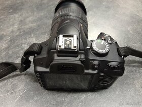 Zrcadlovka Nikon D3200 + objektiv Nikon 18-70mm - 3