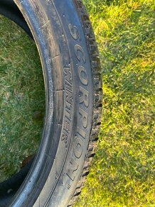 2X PIRELLI SCORPION WINTER XL 275/40R22 - 3