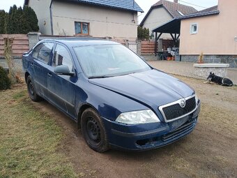 Škoda Octavia 1.6 75 kw r.v. 2011 - 3