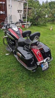 TRIUMPH Rocket III Touring - 3