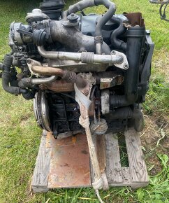 Motor 1.9 TDI 85kw typ AUY ,6ti kvalit převodovka  4x4 - 3