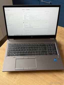 HP ZBook Fury 15.6 G8 32GB i7 2.5 GHZ - 3