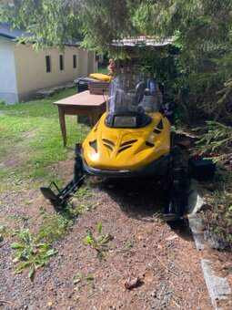 Prodám sněžný skútr SKI-DOO - 3