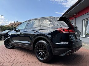 Volkswagen Touareg 3.0TDi 170kW Full LED Navi Digi Klima - 3