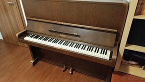 Prodám piano zn. Fibich z r. 1965 - 3